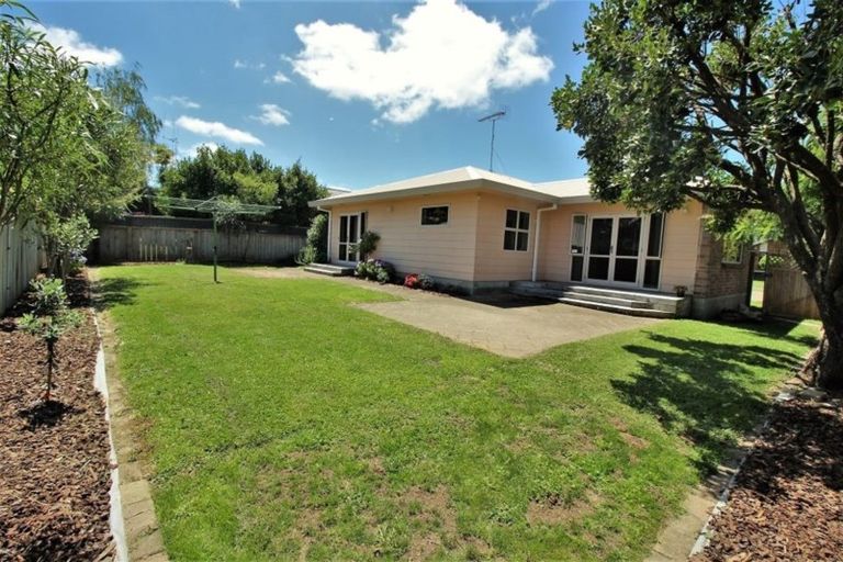 Photo of property in 100 Dixon Road, Glenview, Hamilton, 3206