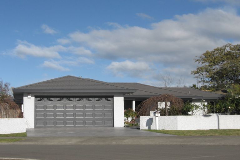 Photo of property in 33 Pukekura Place, Taradale, Napier, 4112