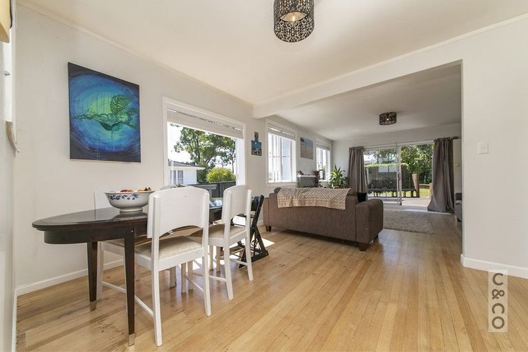 Photo of property in 32 Trigg Road, Huapai, Kumeu, 0810