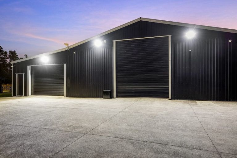 Photo of property in 583 State Highway 16, Kumeu, 0891