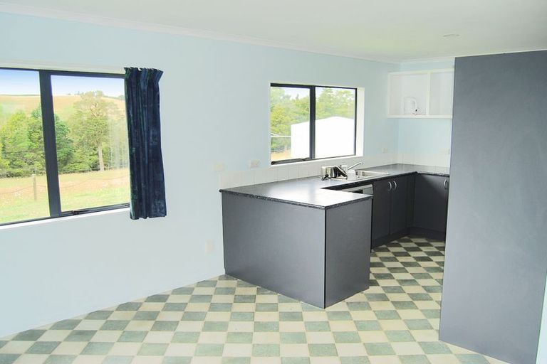 Photo of property in 255 Gibbons Road, Kaiwaka, 0573