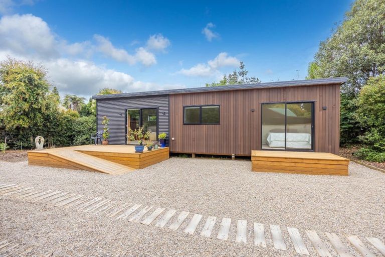 Photo of property in 28 Kiwi Avenue, Forest Lake, Hamilton, 3200