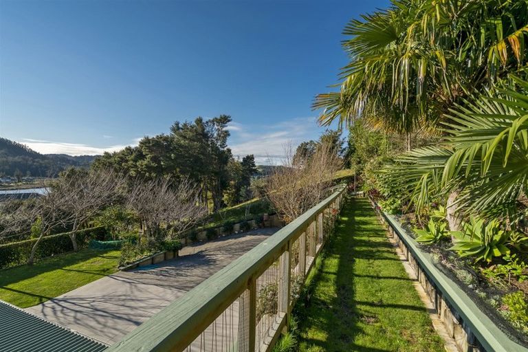 Photo of property in 11 Patton Place, Tairua, 3508