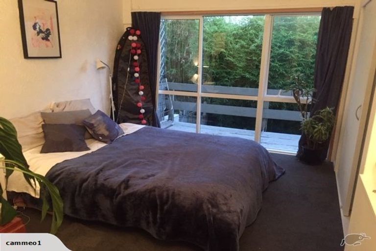 Photo of property in 1/20 Maritime Terrace, Birkenhead, Auckland, 0626