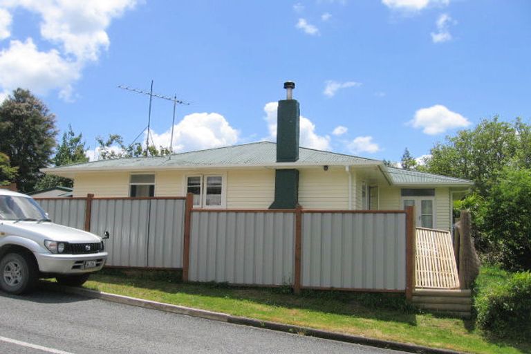 Photo of property in 1 Steadman Street, Taumarunui, 3920