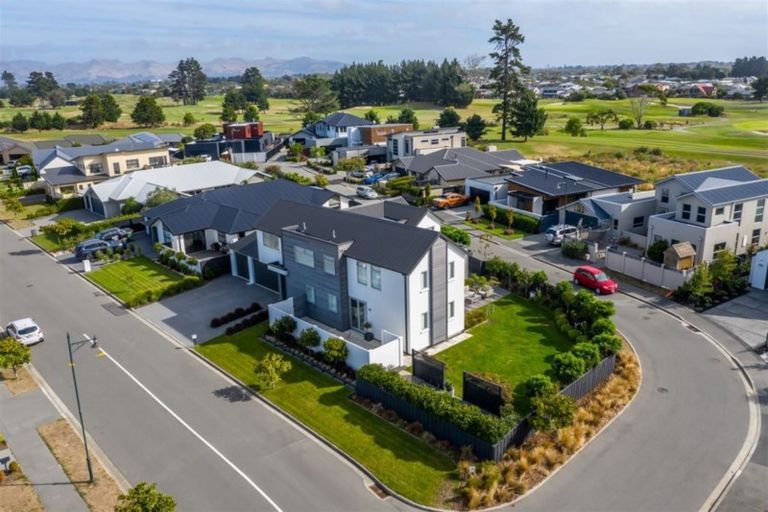 Photo of property in 4 Torrey Pines, Waimairi Beach, Christchurch, 8083