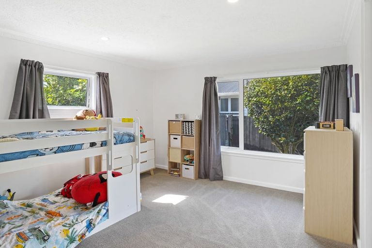 Photo of property in 45 Emlyn Place, Avondale, Christchurch, 8061