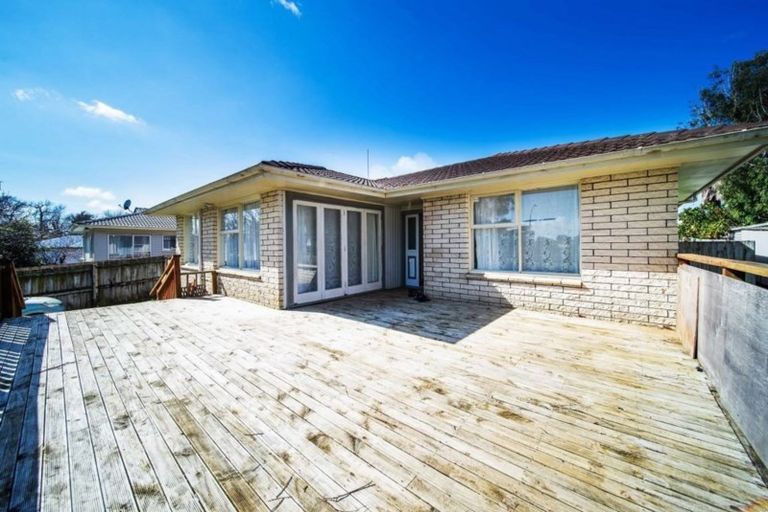 Photo of property in 10 Ben Lora Place, Mangere East, Auckland, 2024