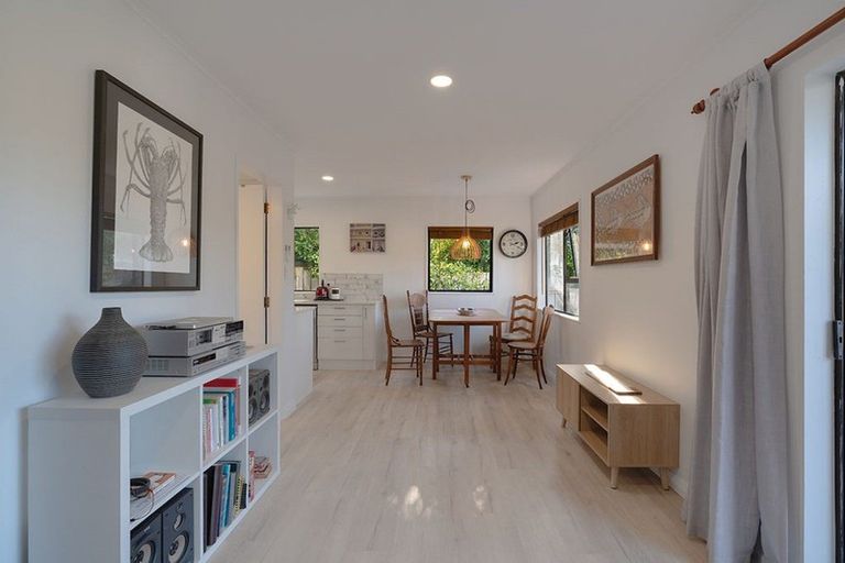 Photo of property in 28a Eatwell Avenue, Paraparaumu Beach, Paraparaumu, 5032