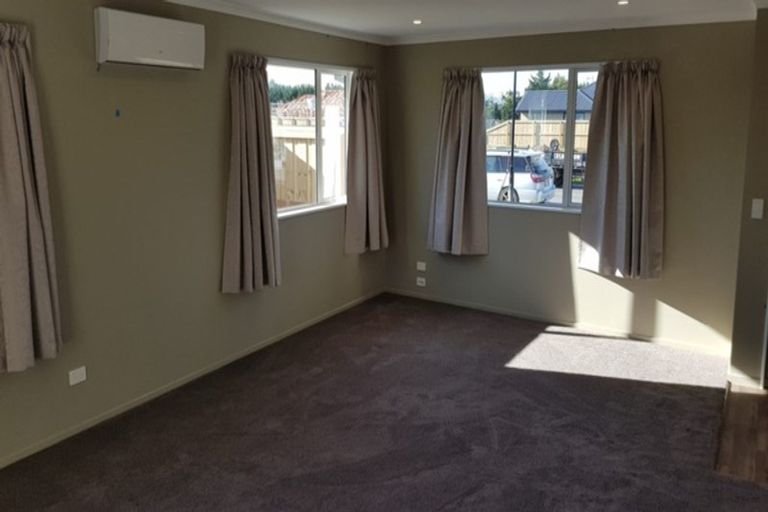 Photo of property in 24 Reuben Avenue, Brooklyn, Wellington, 6021