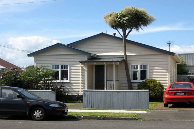 Photo of property in 10 Lowther Street, Whanganui, 4500