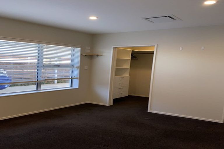 Photo of property in 1/23 Hattaway Avenue, Bucklands Beach, Auckland, 2012