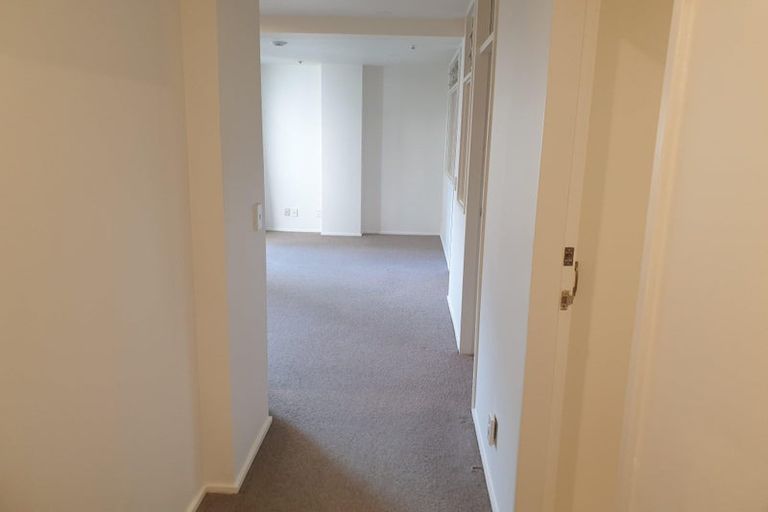 Photo of property in Courtenay Apartments, 208/120 Courtenay Place, Te Aro, Wellington, 6011