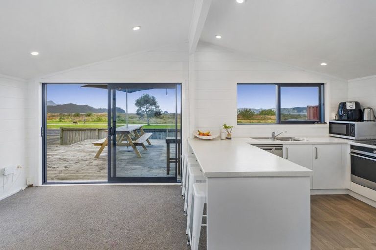 Photo of property in 81 Buffalo Beach Sh25 Road, Whitianga, 3510
