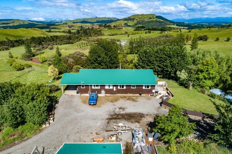 Photo of property in 1663 Puketitiri Road, Puketapu, Napier, 4184