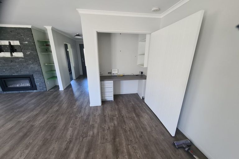 Photo of property in 3 Fender Close, Pyes Pa, Tauranga, 3112