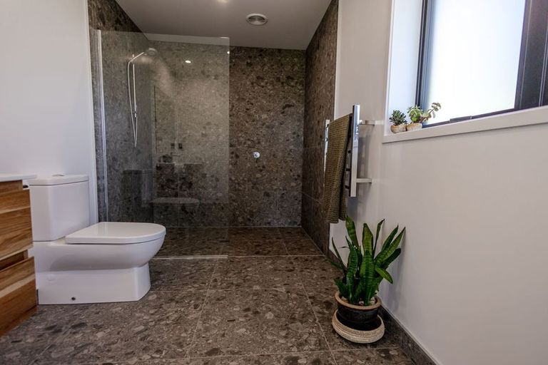 Photo of property in 12 Inanga Place, Ruatapu, 7883