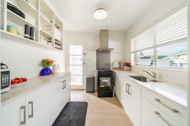 Photo of property in 8b Barraud Street, Avalon, Lower Hutt, 5011