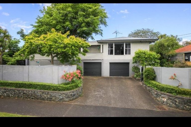 Photo of property in 12 George Street, Claudelands, Hamilton, 3214