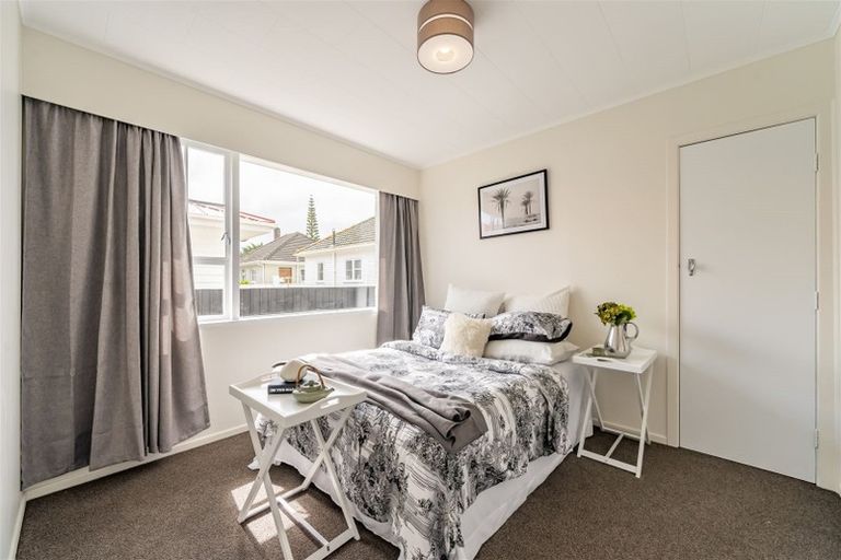 Photo of property in 257 Waterloo Road, Fairfield, Lower Hutt, 5011