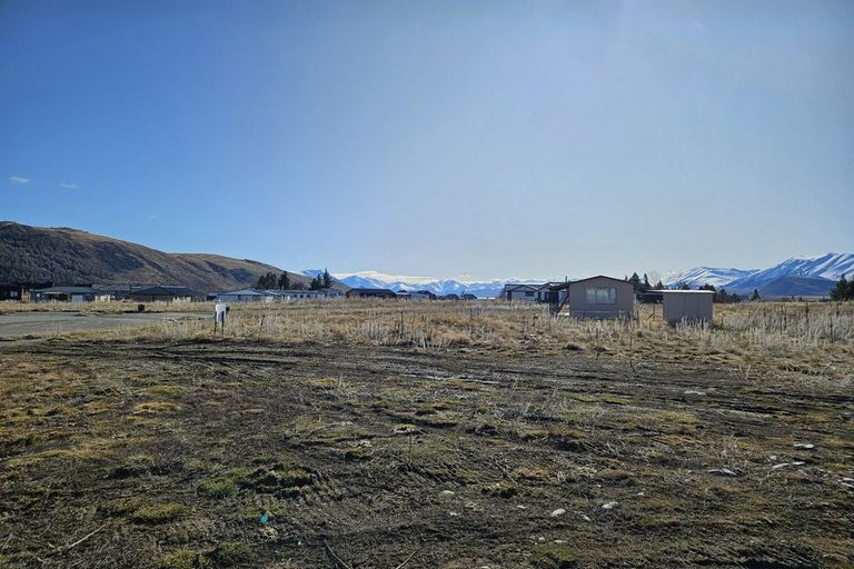 Photo of property in 16 Edwards Lane, Lake Tekapo, 7999