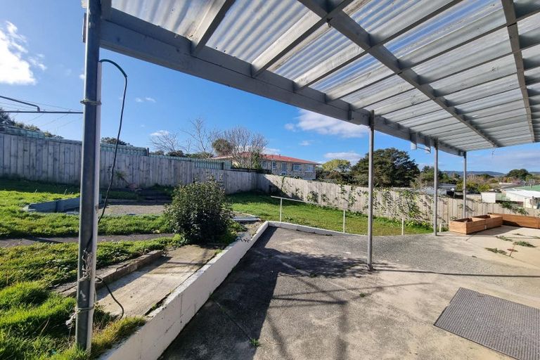 Photo of property in 11 Orchard Rise, Rosehill, Papakura, 2113