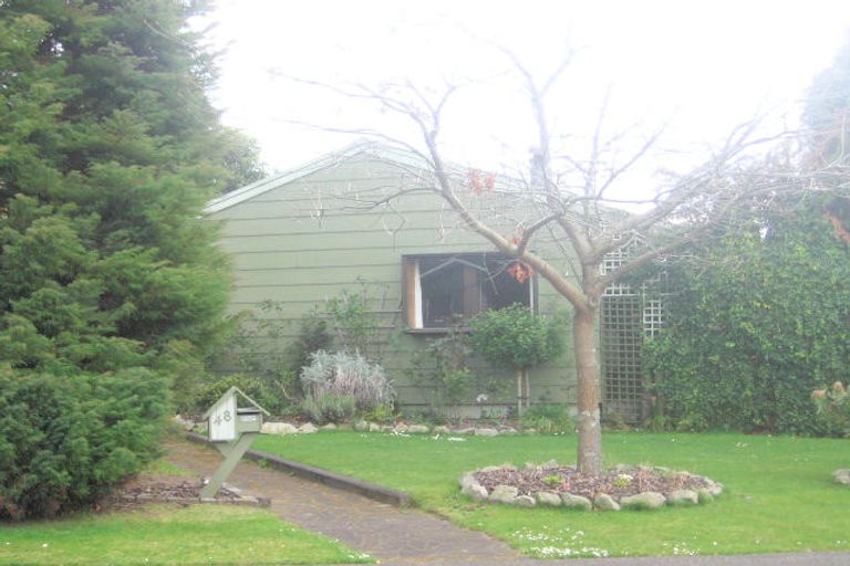 Photo of property in 48 Neri Crescent, Pomare, Rotorua, 3015