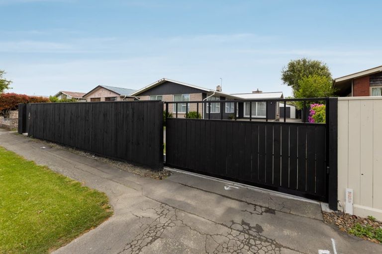 Photo of property in 247 Grahams Road, Bishopdale, Christchurch, 8053