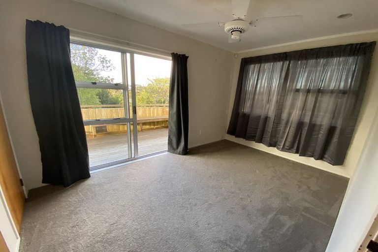 Photo of property in 29 Cockayne Crescent, Sunnynook, Auckland, 0620