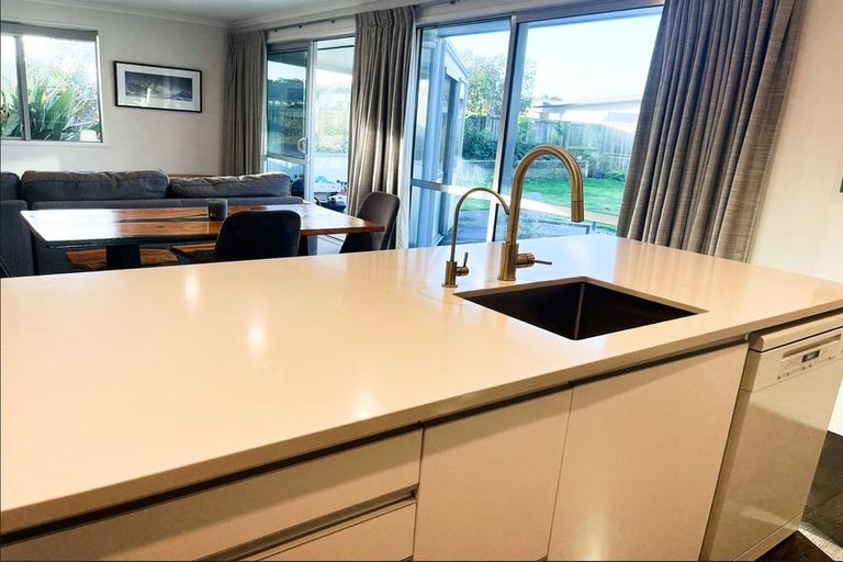 Photo of property in 86 Wills Road, Bell Block, New Plymouth, 4312