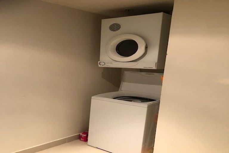 Photo of property in The Quay, 9/332a1 Lambton Quay, Wellington Central, Wellington, 6011