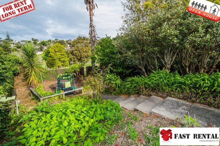 Photo of property in 2/186 Stapleford Crescent, Browns Bay, Auckland, 0630