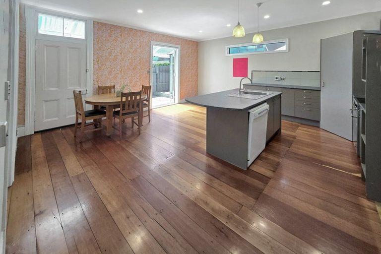 Photo of property in 24 Mcgrath Street, Napier South, Napier, 4110