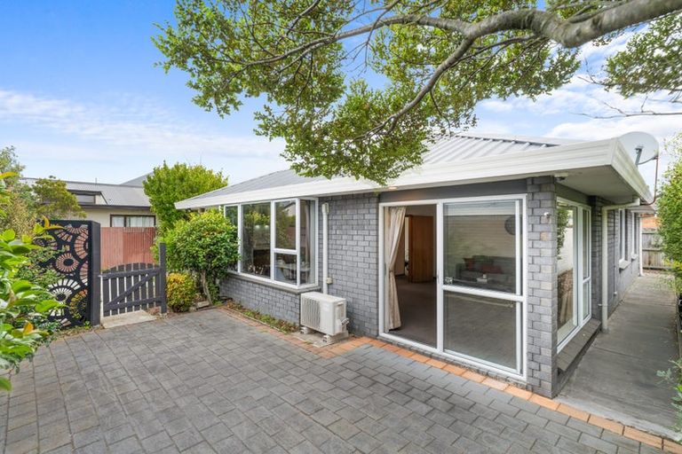 Photo of property in 1/35 Peverel Street, Riccarton, Christchurch, 8041