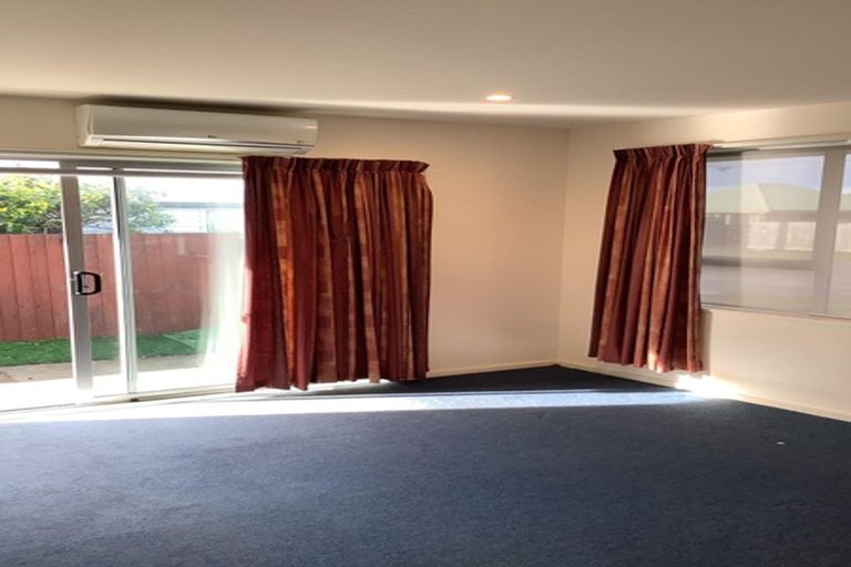 Photo of property in 2/112 Tedder Avenue, North New Brighton, Christchurch, 8083