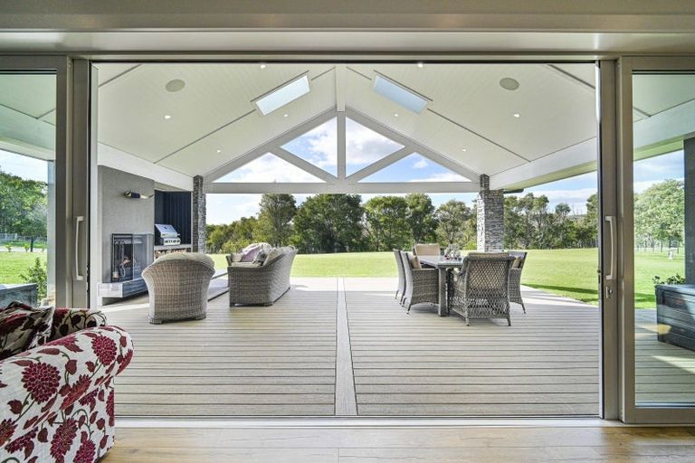 Photo of property in 18 Blackwood Lane, Maraekakaho, 4171