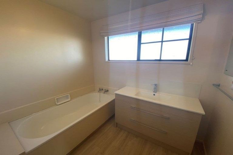 Photo of property in 20 Camrose Place, Ilam, Christchurch, 8041