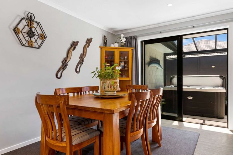 Photo of property in 16 Wahaika Way, Papamoa Beach, Papamoa, 3118