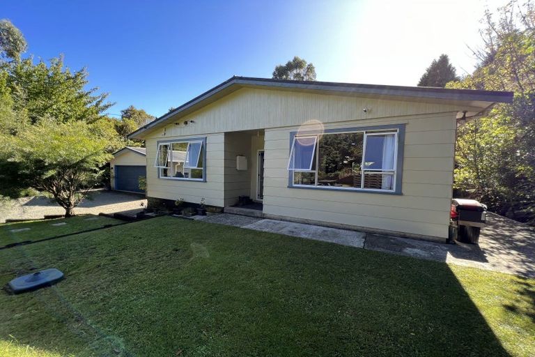 Photo of property in 50 Pitt Street, Runanga, 7803