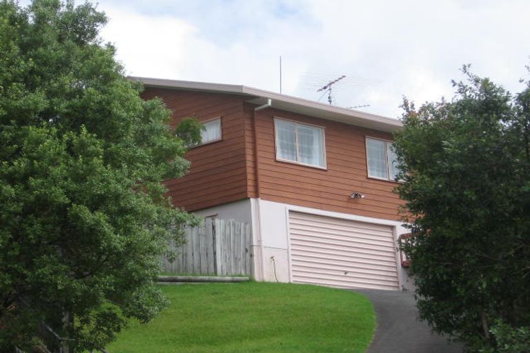 Photo of property in 7 Camilla Grove, Totara Vale, Auckland, 0629