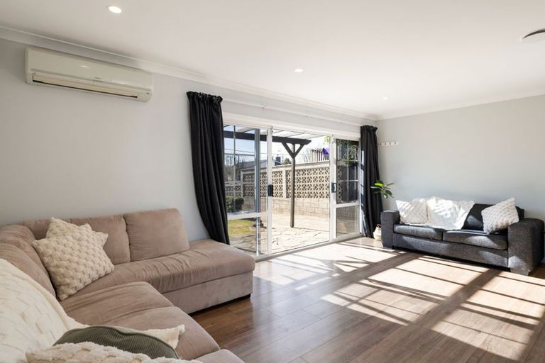 Photo of property in 25 English Street, St Andrews, Hamilton, 3200