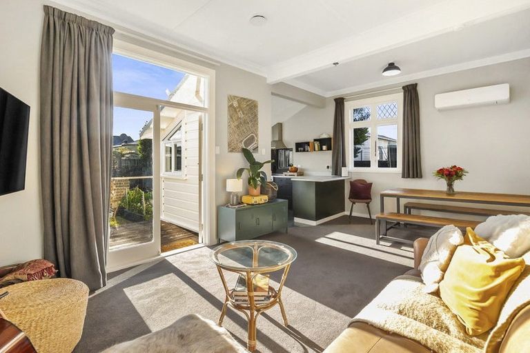 Photo of property in 9 Montreal Street, Saint Kilda, Dunedin, 9012