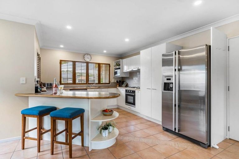 Photo of property in 25 Emyvalie Place, Dannemora, Auckland, 2016