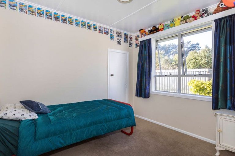 Photo of property in 3 Heretaunga Road, Maharahara, Dannevirke, 4972