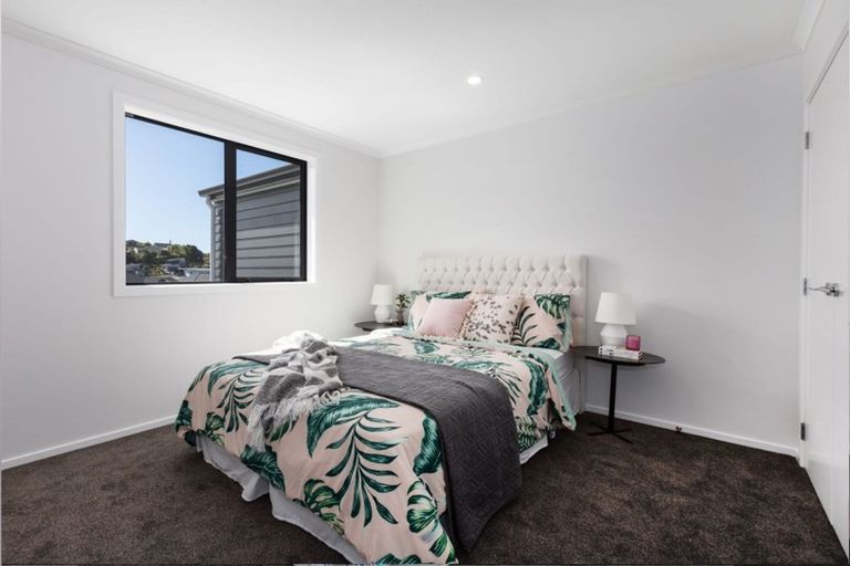 Photo of property in 1d Breakwater Way, Whitby, Porirua, 5024