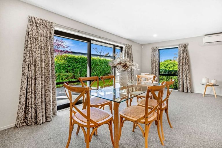 Photo of property in 38 Meyer Crescent, Halswell, Christchurch, 8025