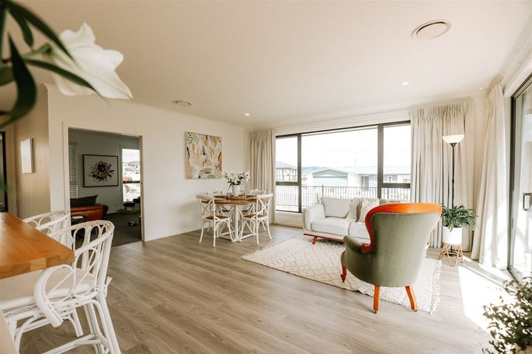 Photo of property in 43 Katania Heights, Brightwater, 7022