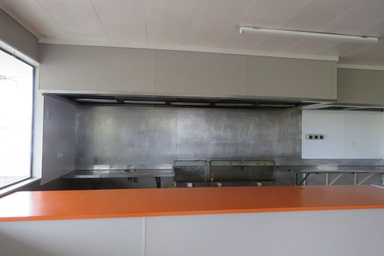 Photo of property in Danny's Dinner, 22 Campbell Road, Bunnythorpe, Palmerston North, 4481