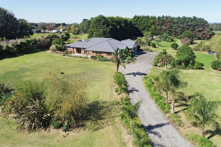 Photo of property in 24 Seagrove Road, Waiau Pa, Pukekohe, 2679