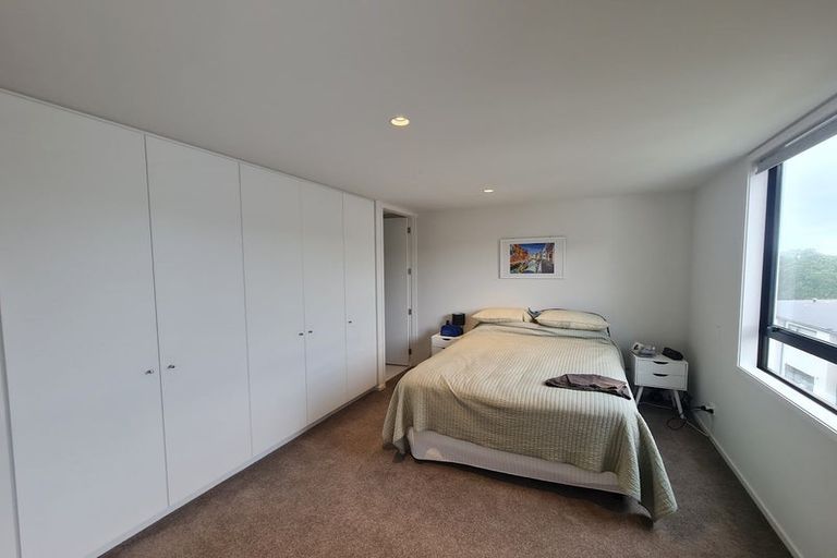 Photo of property in 16 Erica Pabst Way, Island Bay, Wellington, 6023